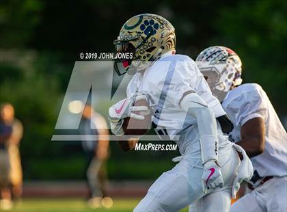 Thumbnail 2 in All Shore Gridiron Classic (Monmouth vs Ocean) photogallery.