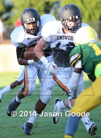 Thumbnail 3 in Hillsboro @ Ensworth (Scrimmage) photogallery.