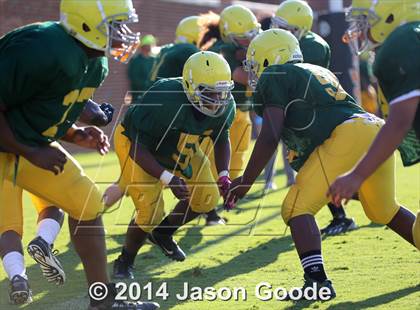 Thumbnail 2 in Hillsboro @ Ensworth (Scrimmage) photogallery.
