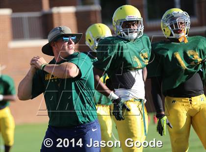 Thumbnail 2 in Hillsboro @ Ensworth (Scrimmage) photogallery.