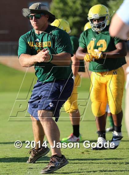 Thumbnail 1 in Hillsboro @ Ensworth (Scrimmage) photogallery.