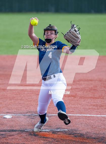 Thumbnail 1 in Liberty Hill vs. Stony Point (Liberty Hill Round Robin) photogallery.