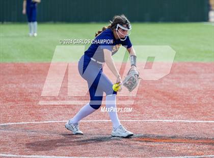 Thumbnail 1 in Liberty Hill vs. Stony Point (Liberty Hill Round Robin) photogallery.