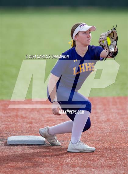 Thumbnail 1 in Liberty Hill vs. Stony Point (Liberty Hill Round Robin) photogallery.