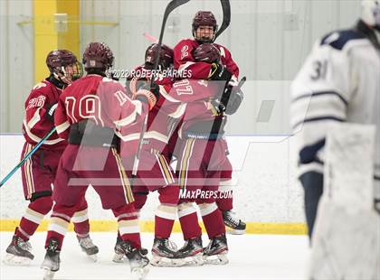 Thumbnail 2 in Gloucester Catholic @ St. Augustine Prep photogallery.