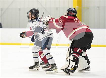 Thumbnail 2 in Gloucester Catholic @ St. Augustine Prep photogallery.