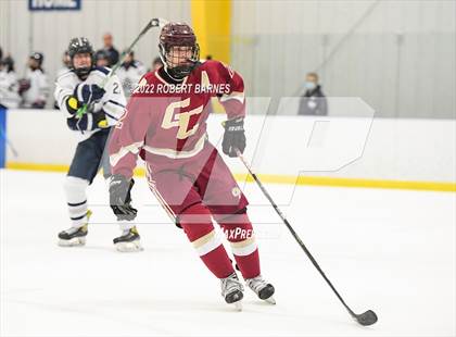 Thumbnail 3 in Gloucester Catholic @ St. Augustine Prep photogallery.