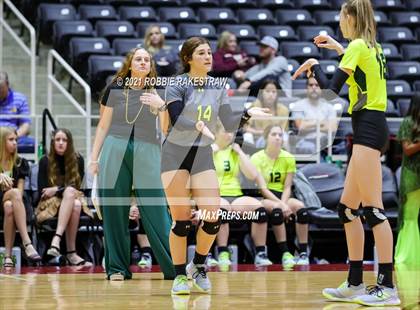 Thumbnail 2 in Veribest vs. Blum (UIL Volleyball 1A Semifinals) photogallery.