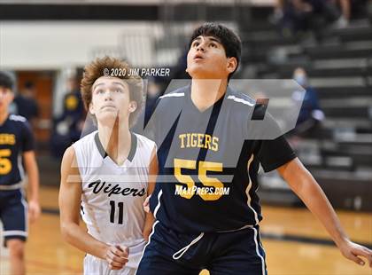 Thumbnail 2 in Stony Point @ Vandegrift photogallery.
