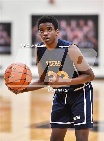 Thumbnail 1 in Stony Point @ Vandegrift photogallery.