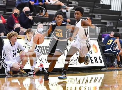 Thumbnail 3 in Stony Point @ Vandegrift photogallery.