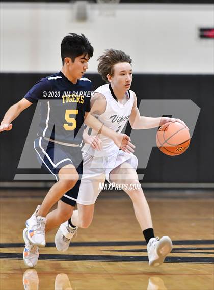 Thumbnail 3 in Stony Point @ Vandegrift photogallery.