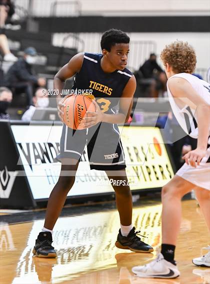 Thumbnail 3 in Stony Point @ Vandegrift photogallery.
