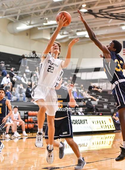 Thumbnail 2 in Stony Point @ Vandegrift photogallery.