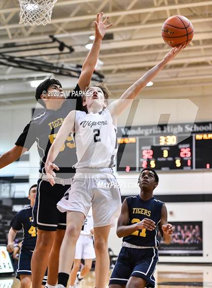 Thumbnail 1 in Stony Point @ Vandegrift photogallery.
