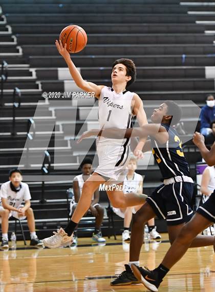 Thumbnail 3 in Stony Point @ Vandegrift photogallery.
