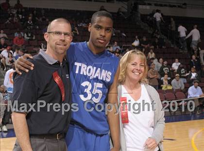 Thumbnail 1 in Branson vs. Lutheran (CIF State D5 Award Photos) photogallery.