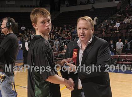 Thumbnail 1 in Branson vs. Lutheran (CIF State D5 Award Photos) photogallery.