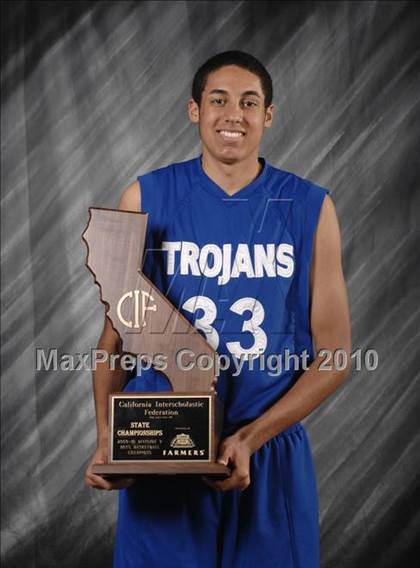 Thumbnail 2 in Branson vs. Lutheran (CIF State D5 Award Photos) photogallery.