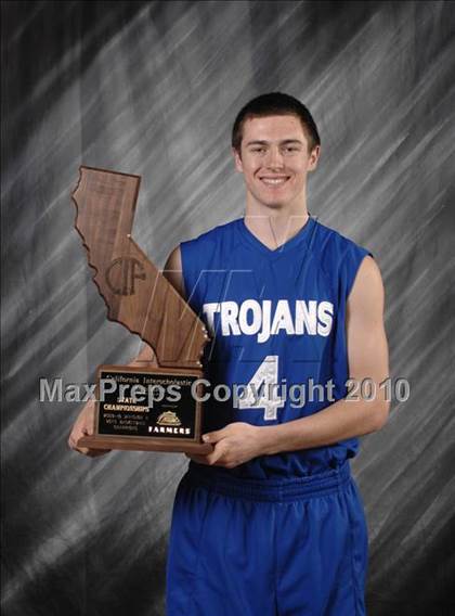 Thumbnail 3 in Branson vs. Lutheran (CIF State D5 Award Photos) photogallery.