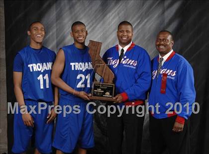 Thumbnail 2 in Branson vs. Lutheran (CIF State D5 Award Photos) photogallery.