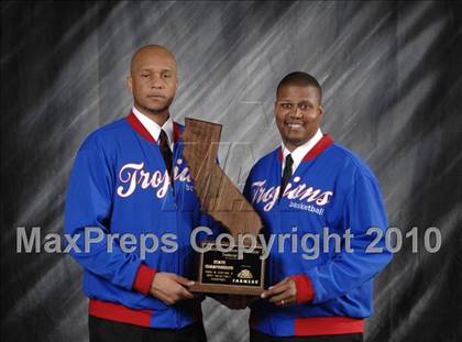 Thumbnail 1 in Branson vs. Lutheran (CIF State D5 Award Photos) photogallery.