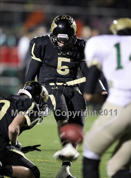Thumbnail 2 in Windsor vs. Concord (CIF NCS D2 Final) photogallery.