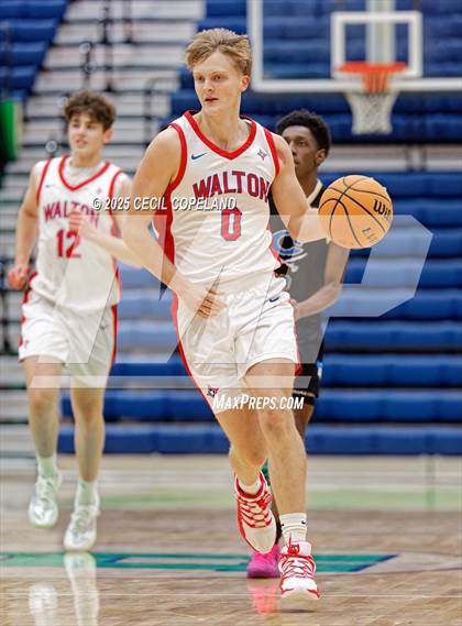 Thumbnail 1 in Cass vs. Walton (Hoya Hoopsgiving) photogallery.