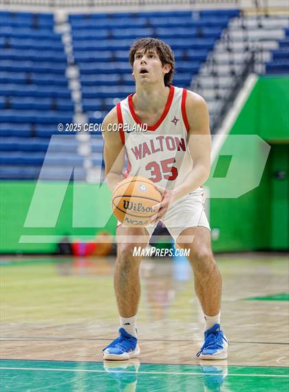 Thumbnail 2 in Cass vs. Walton (Hoya Hoopsgiving) photogallery.