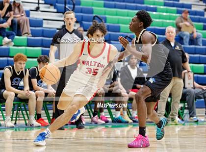 Thumbnail 2 in Cass vs. Walton (Hoya Hoopsgiving) photogallery.