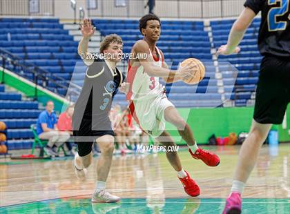 Thumbnail 3 in Cass vs. Walton (Hoya Hoopsgiving) photogallery.