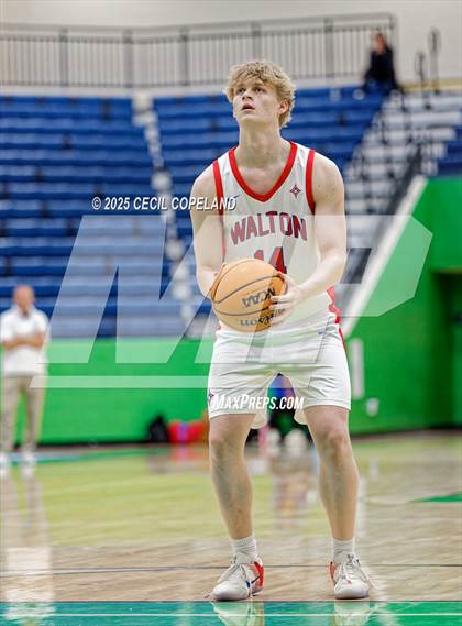 Thumbnail 2 in Cass vs. Walton (Hoya Hoopsgiving) photogallery.