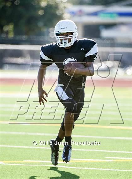 Thumbnail 2 in Pioneer vs Cerritos photogallery.