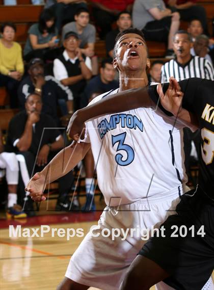 Thumbnail 2 in Compton vs. Bishop Montgomery (Fairfax State Preview) photogallery.