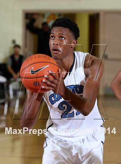 Thumbnail 2 in Compton vs. Bishop Montgomery (Fairfax State Preview) photogallery.