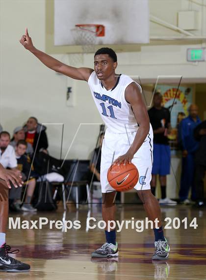 Thumbnail 1 in Compton vs. Bishop Montgomery (Fairfax State Preview) photogallery.