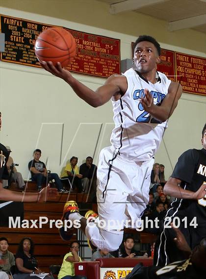 Thumbnail 1 in Compton vs. Bishop Montgomery (Fairfax State Preview) photogallery.