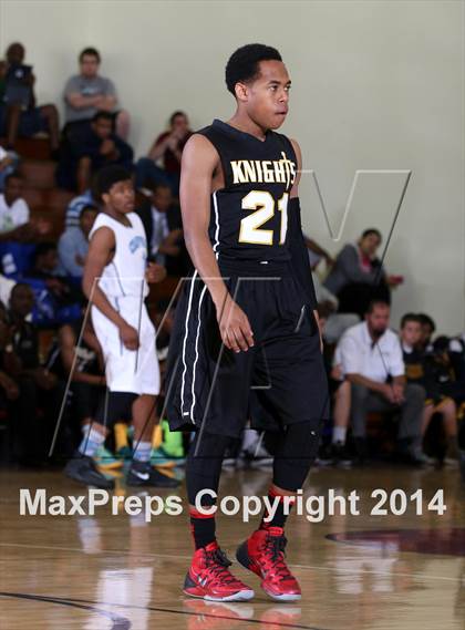 Thumbnail 3 in Compton vs. Bishop Montgomery (Fairfax State Preview) photogallery.