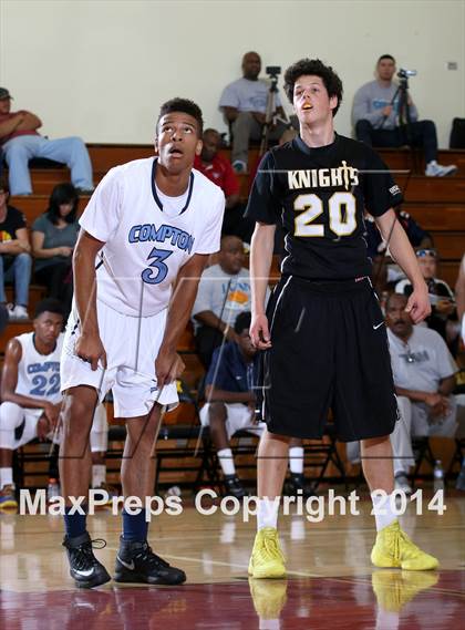 Thumbnail 1 in Compton vs. Bishop Montgomery (Fairfax State Preview) photogallery.
