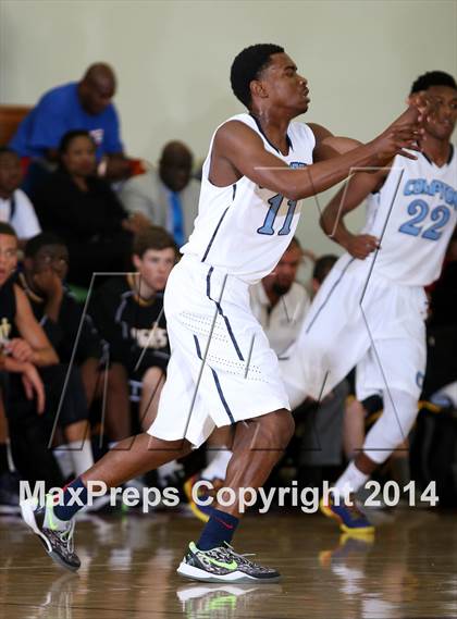 Thumbnail 1 in Compton vs. Bishop Montgomery (Fairfax State Preview) photogallery.