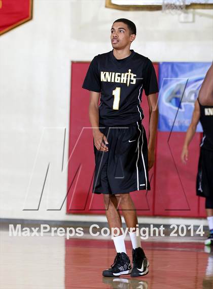Thumbnail 3 in Compton vs. Bishop Montgomery (Fairfax State Preview) photogallery.