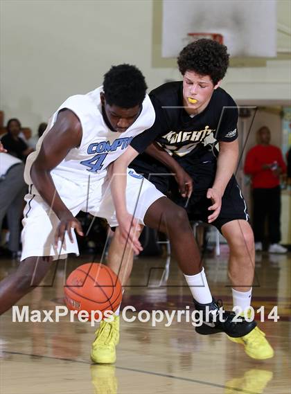 Thumbnail 1 in Compton vs. Bishop Montgomery (Fairfax State Preview) photogallery.