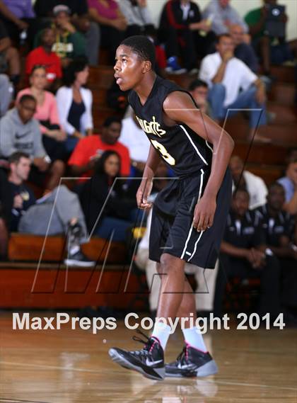 Thumbnail 3 in Compton vs. Bishop Montgomery (Fairfax State Preview) photogallery.