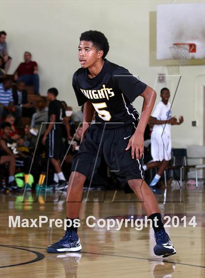 Thumbnail 2 in Compton vs. Bishop Montgomery (Fairfax State Preview) photogallery.