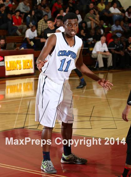 Thumbnail 1 in Compton vs. Bishop Montgomery (Fairfax State Preview) photogallery.