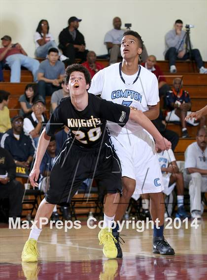 Thumbnail 1 in Compton vs. Bishop Montgomery (Fairfax State Preview) photogallery.