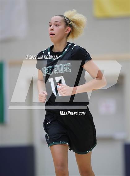 Thumbnail 3 in Lake Creek vs  Cypress Creek (McDonald's Texas Invitational) photogallery.