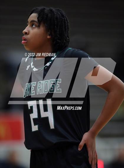Thumbnail 3 in Lake Creek vs  Cypress Creek (McDonald's Texas Invitational) photogallery.