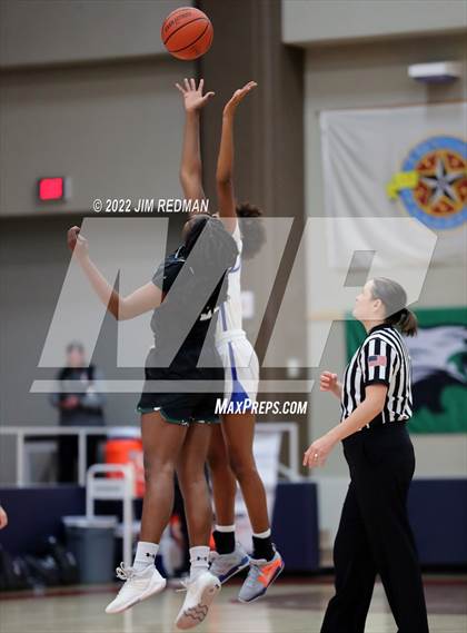 Thumbnail 1 in Lake Creek vs  Cypress Creek (McDonald's Texas Invitational) photogallery.