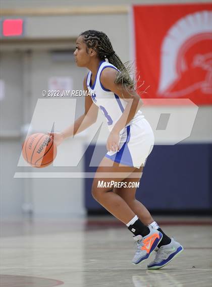 Thumbnail 3 in Lake Creek vs  Cypress Creek (McDonald's Texas Invitational) photogallery.